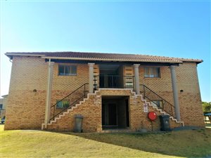 2 Bed House in Ravensklip