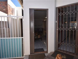 1 Bed Apartment in Paarl Central East
