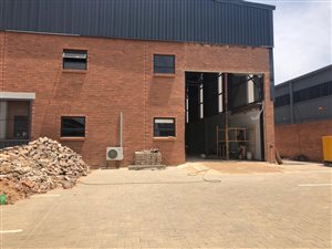220 m² Industrial space in Despatch