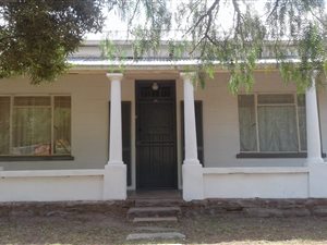4 Bed House in Tarkastad