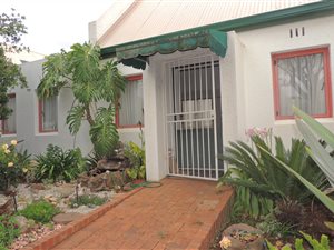 1 Bed Cluster in Aldara Park