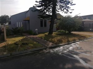 3 Bed House in Voelvlei