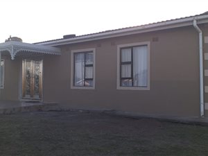 5 Bed House in Adams Mission