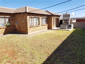 3 Bed Simplex in The Reeds