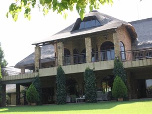 5 Bed House in Vanderbijlpark Central
