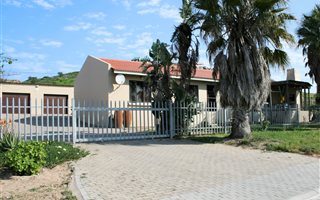 4 Bedroom House in Sandy Point