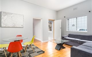 2 Bedroom Apartment in Oranjezicht