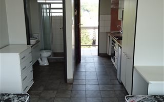 1 Bedroom Apartment in Hillcrest