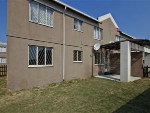 3 Bedroom Townhouse in Bramley View
