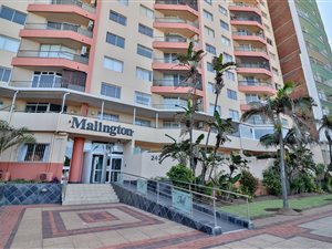 3 Bed Apartment in North Beach