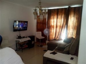 2 Bed House in Bram Fisherville