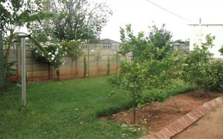 3 Bedroom House in Diamant Park