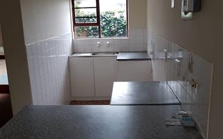 1 Bedroom Apartment in Vredekloof