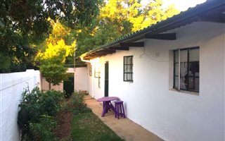 1 Bedroom Garden Cottage in Paradyskloof