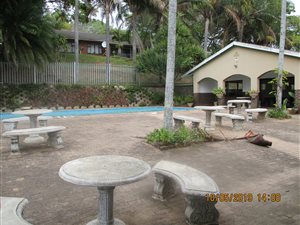 2 Bed Apartment in Shelly Beach