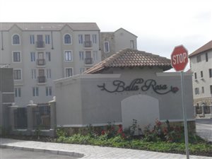 2 Bed Apartment in Durbanville