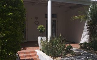 2 Bedroom Apartment in Paarl