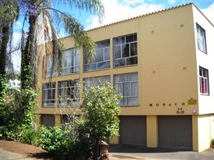 2 Bed Flat in Clarendon