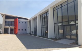 Commercial space in Pinetown Central