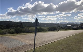 1167 m² Land available in Brackenridge
