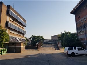 361 m² Commercial space in New Germany