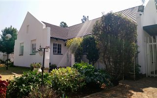 2 Bedroom Cluster in Albertsdal