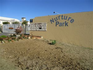 293 m² Land available in Heiderand