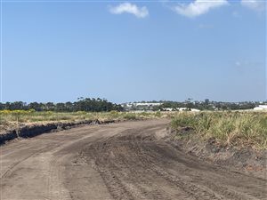 5074 m² Land available in Shakas Head