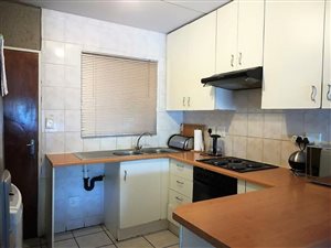 2 Bed Duplex in Buccleuch