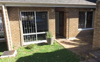 2 Bedroom Townhouse in Stellenbosch Central