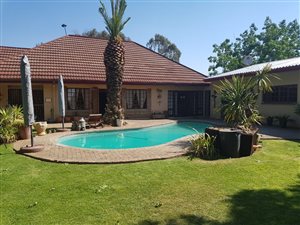 450 m² Commercial space in Ferreira