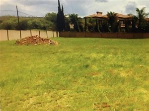 1510 m² Land available in Ruimsig