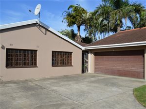 4 Bed House in Meerensee