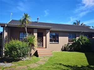 4 Bed House in Bos En Dal