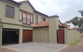 3 Bedroom Townhouse in Theresa Park