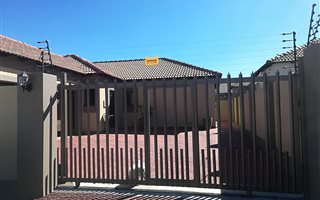 3 Bedroom Townhouse in Secunda