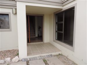 3 Bed House in Country Club