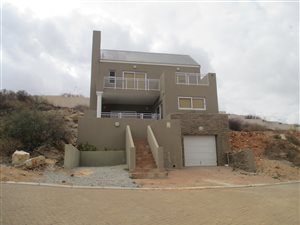 5 Bed House in Clanwilliam