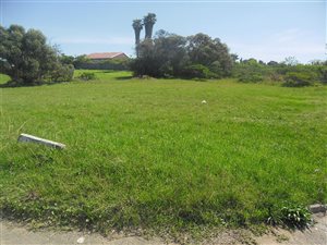 957 m² Land available in Kaysers Beach