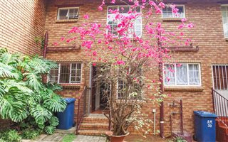 2 Bedroom Duplex in La Montagne