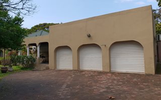 3 Bedroom House in Athlone Park