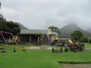 7356 m² Smallholding in Humansdorp