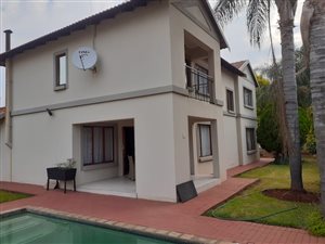 3 Bed House in Zambezi Country Estate