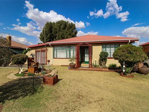 3 Bed House in Paul Krugers Resort