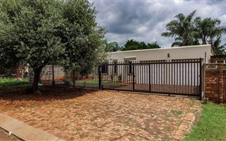 3 Bedroom House in Doornpoort and surrounds