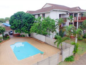 2 Bed Apartment in Meerensee