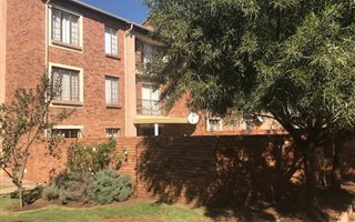 2 Bedroom Townhouse in Highveld