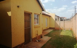 3 Bedroom Duet in Chantelle