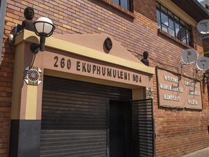 Studio apartment in City and Suburban