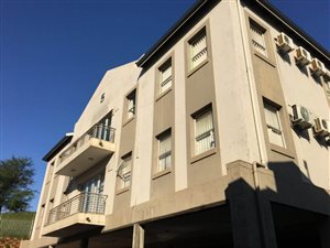 118 m² Office Space in Sunningdale